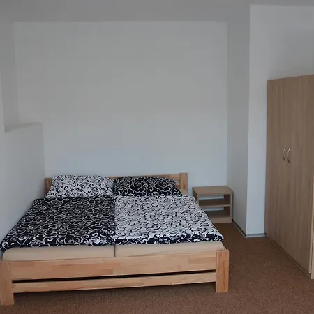 Apartment Pod Kastany *